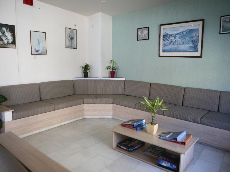 Marilyn Apartments Réthymnon Extérieur photo